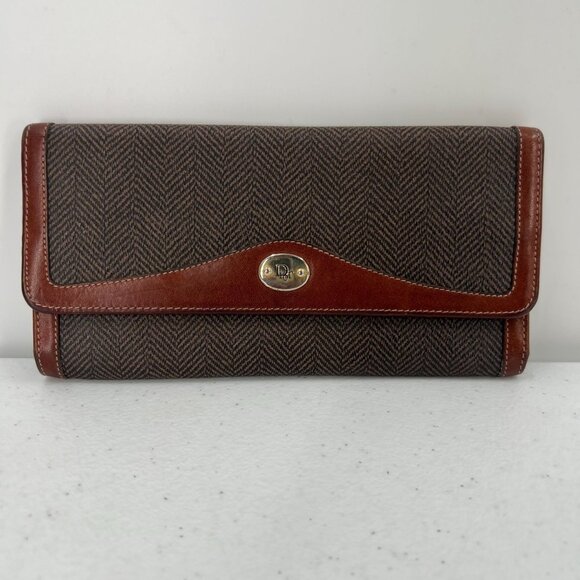 Vtg Christian Dior Herringbone Wallet Clutch Brown Leather Made in Spain - Picture 1 of 14